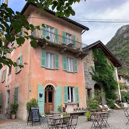Casa Vino E Birra Aparthotel Osogna Exterior foto