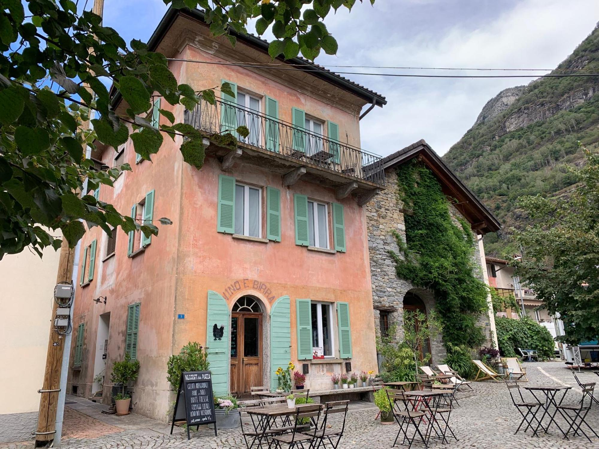 Casa Vino E Birra Aparthotel Osogna Exterior foto